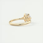 Round Cut Engagement Ring for Women