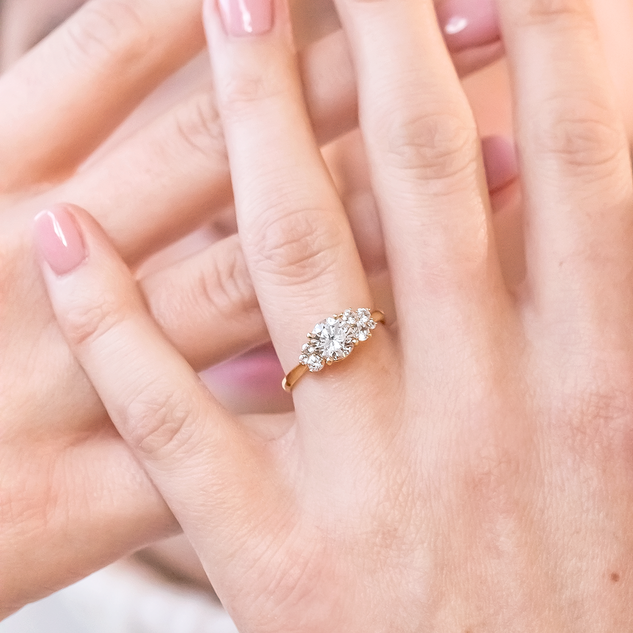 1.0CT Round Cluster Moissanite Diamond Solitaire Engagement Ring In Solid Gold