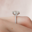 Women's Engagement Ring