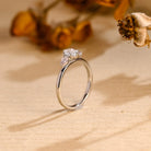 Women's Engagement Ring