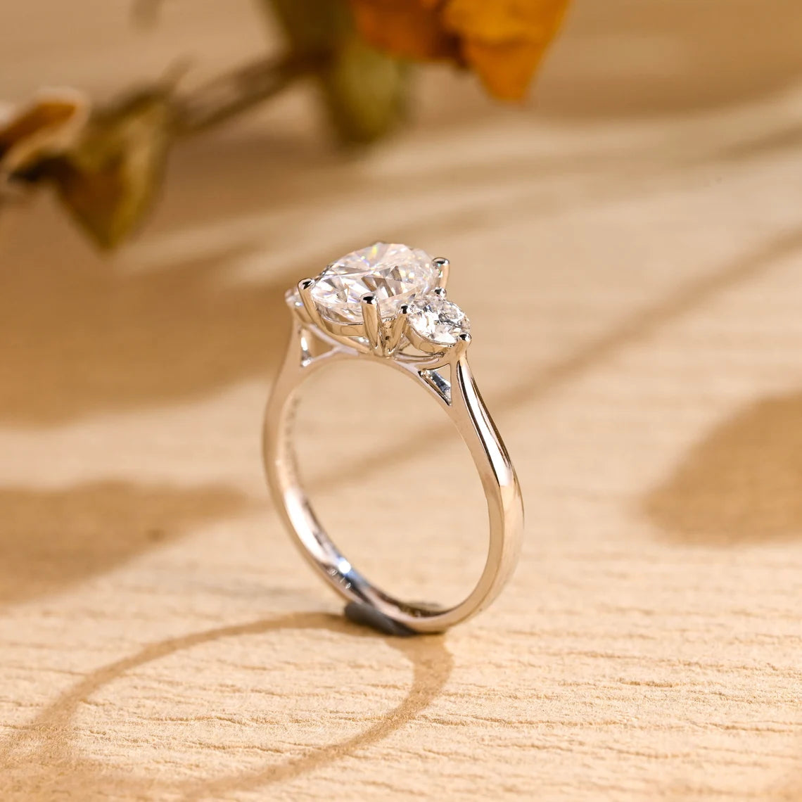 Oval Cut Engagement Ring