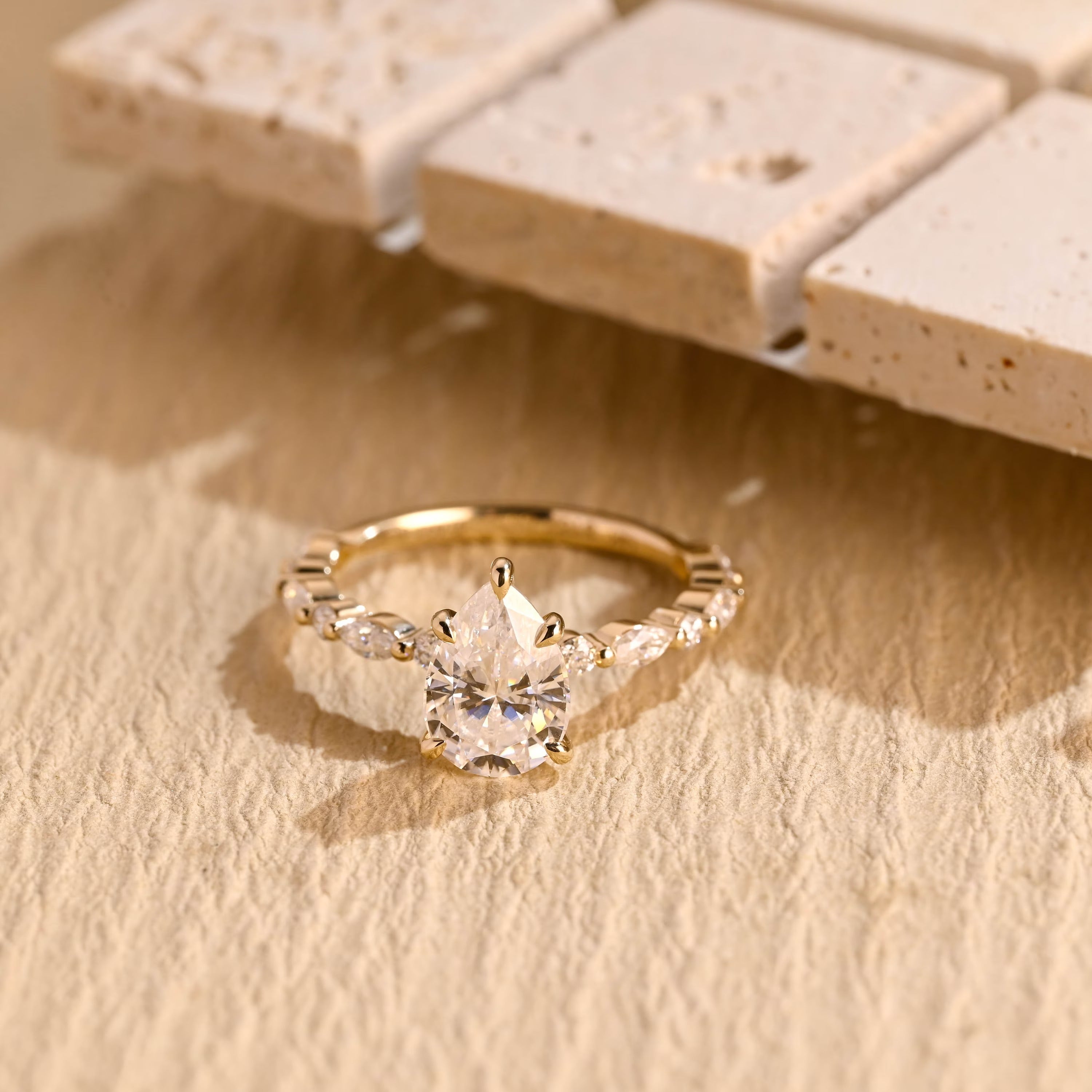 1ct pear cut moissanite bridal ring