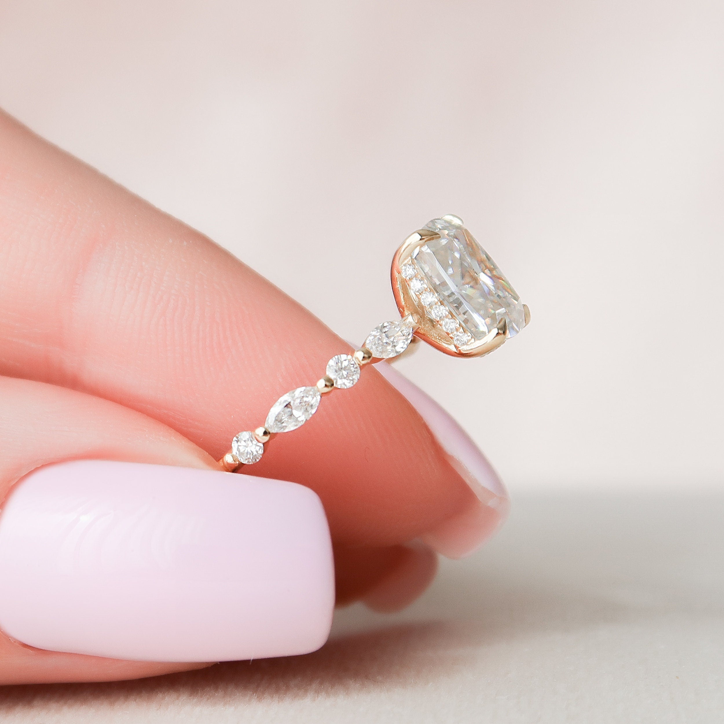 2.50CT Moissanite Engagement Ring