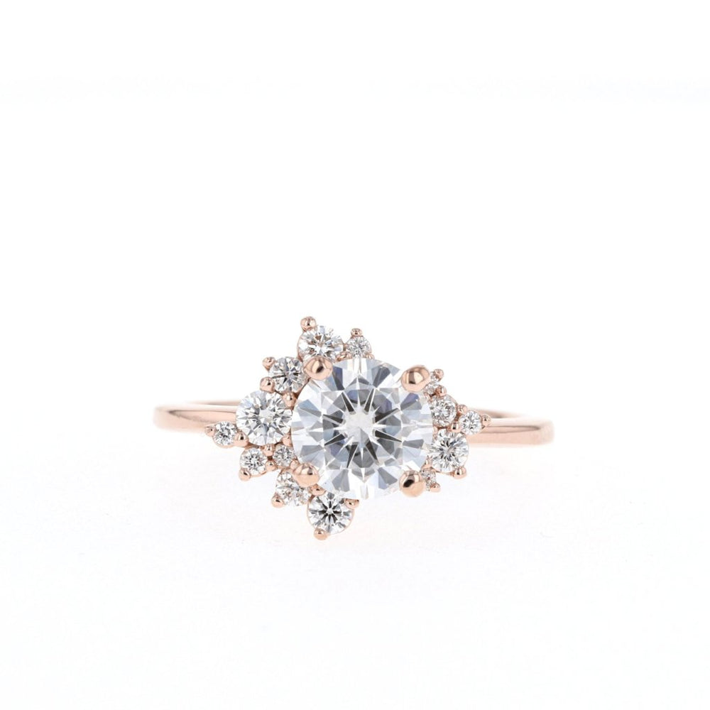 Elegant Cluster Ring