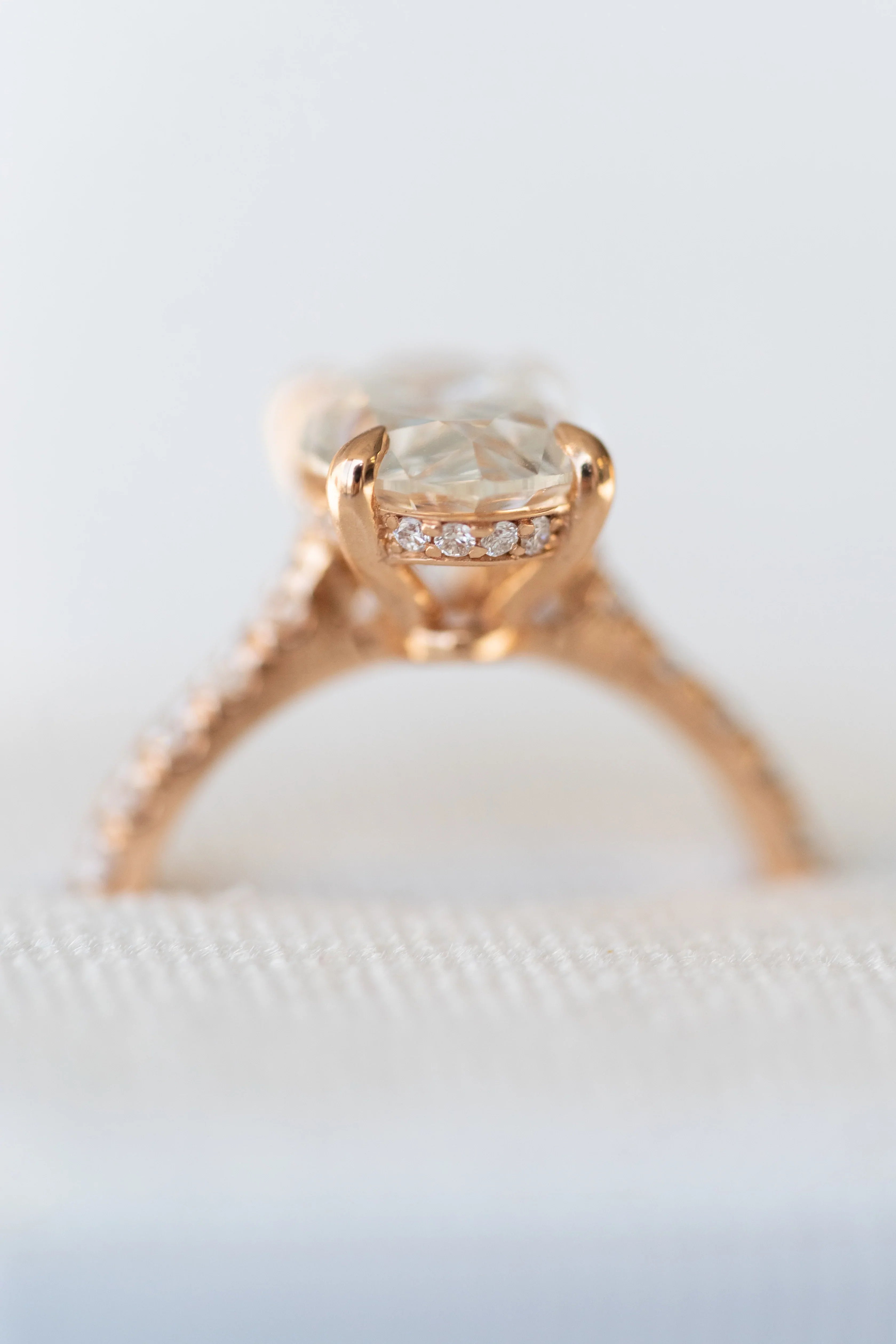 Moissanite wedding jewelry for classic wedding