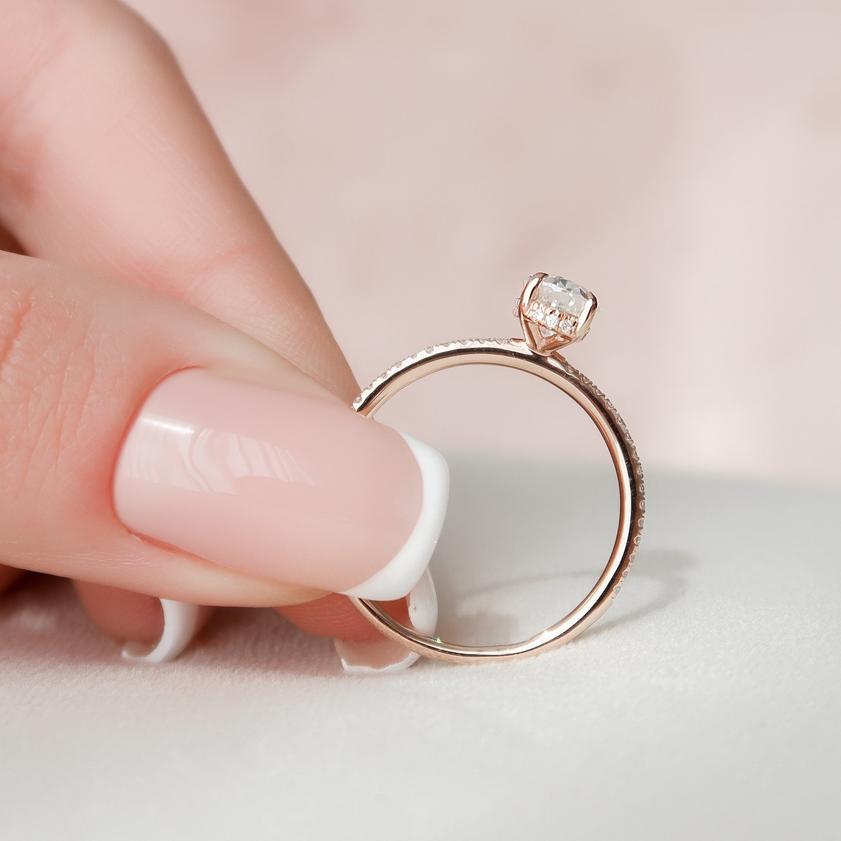 1CT Moissanite Engagement Ring