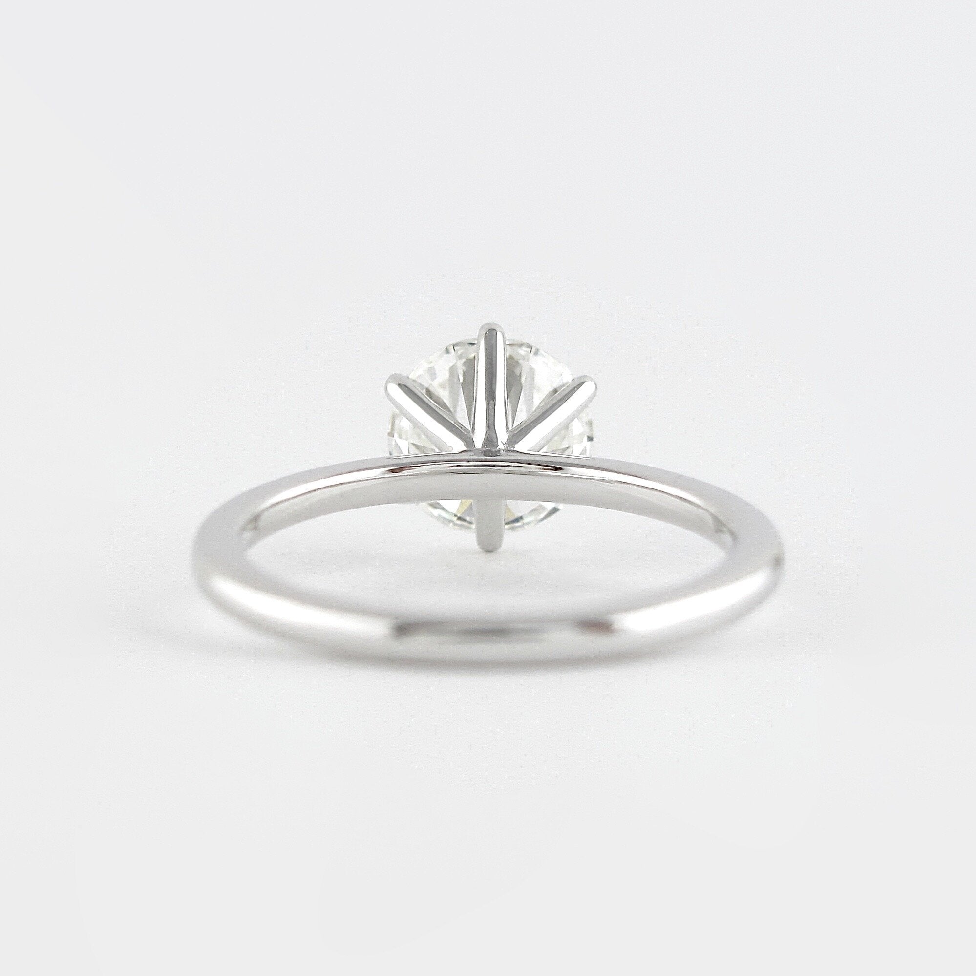 1.0CT Round Six Prong Moissanite Diamond Solitaire Engagement Ring For Women