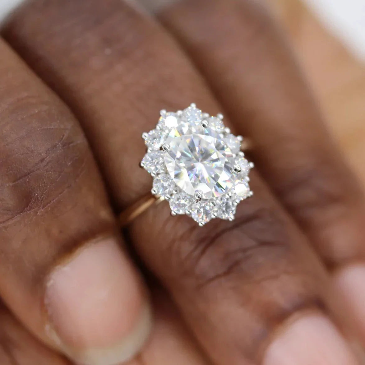 2.0CT Oval Floral Halo Moissanite Diamond Solitaire Engagement Ring