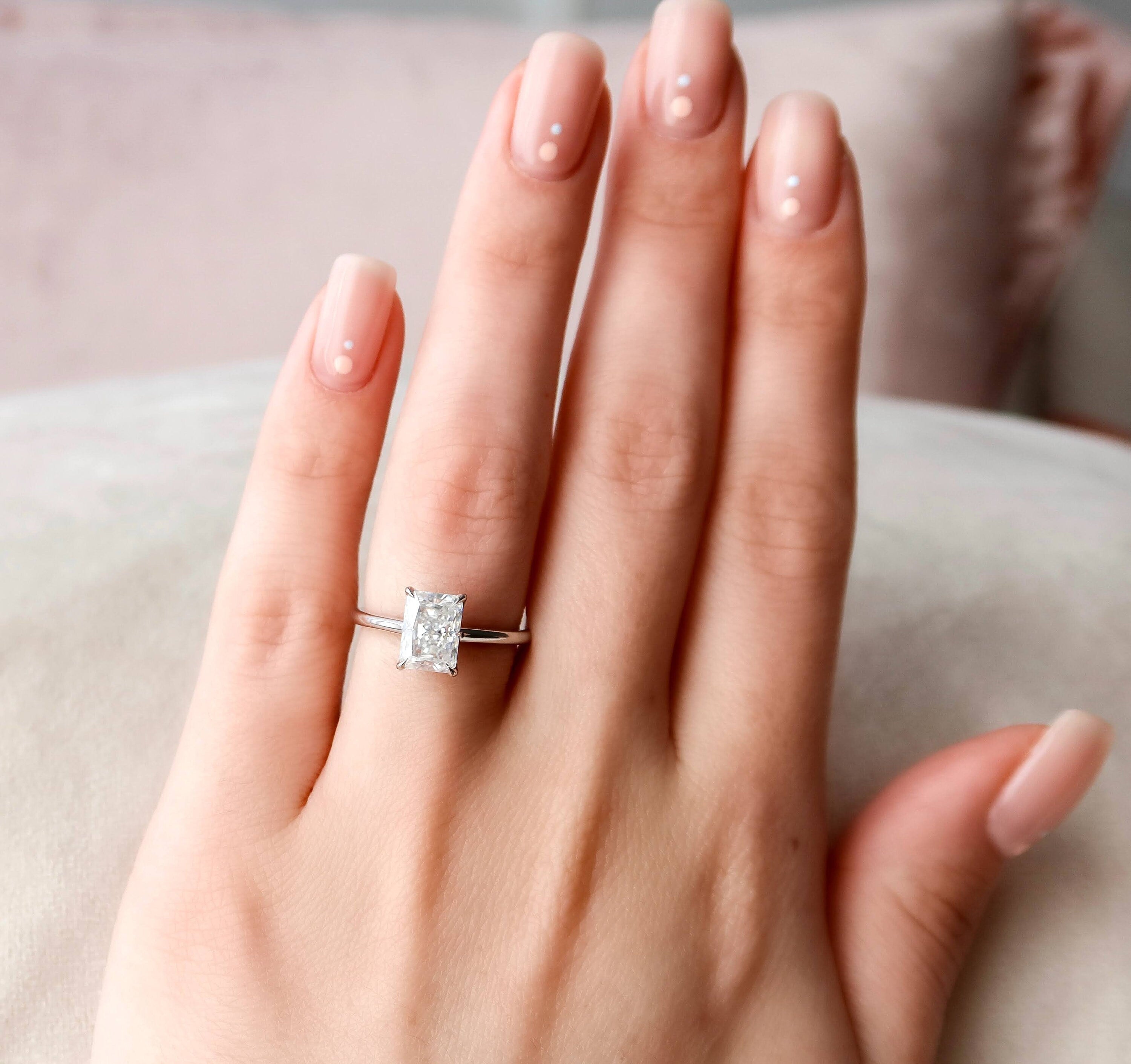 Radiant Hidden Halo Ring