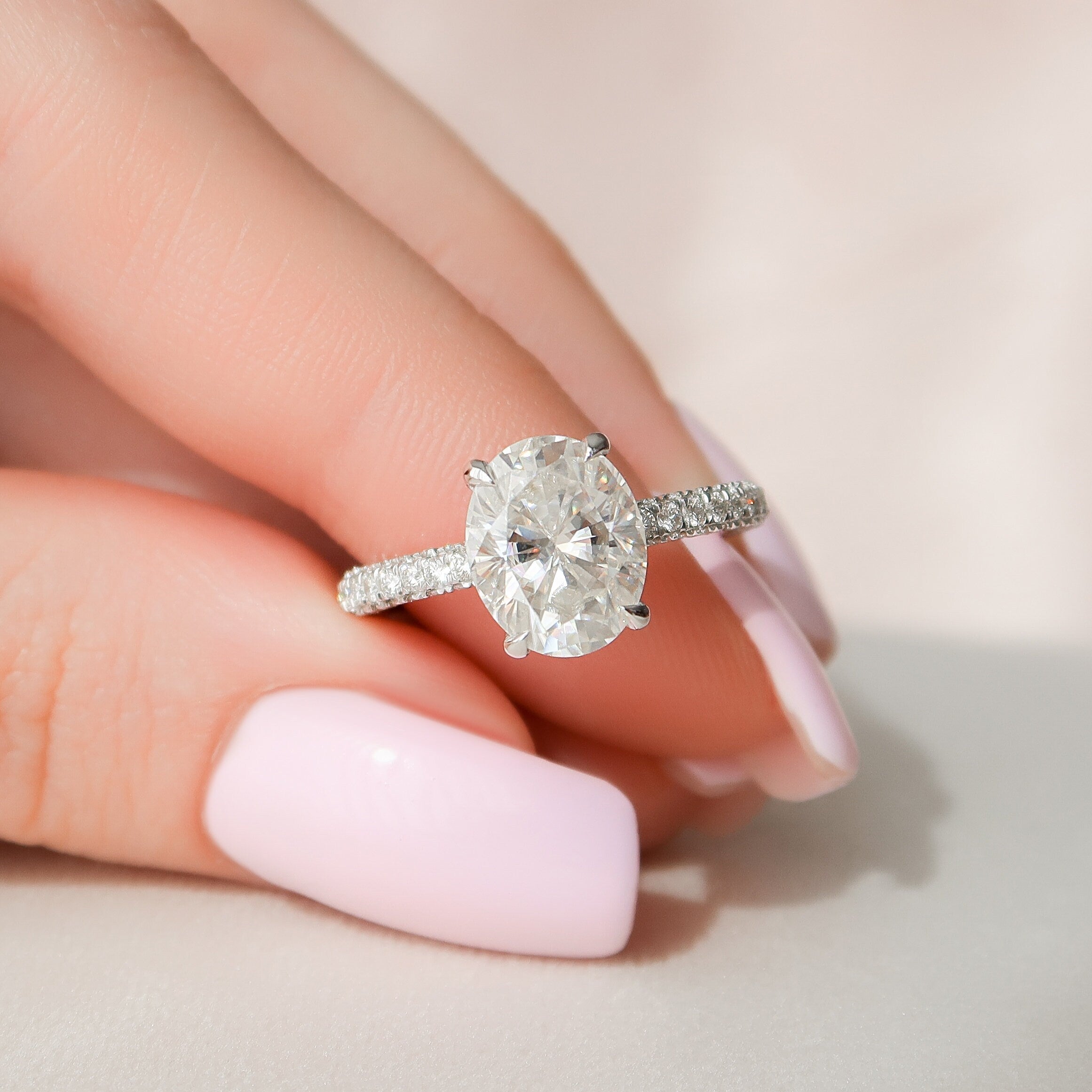 Women's Engagement Ring