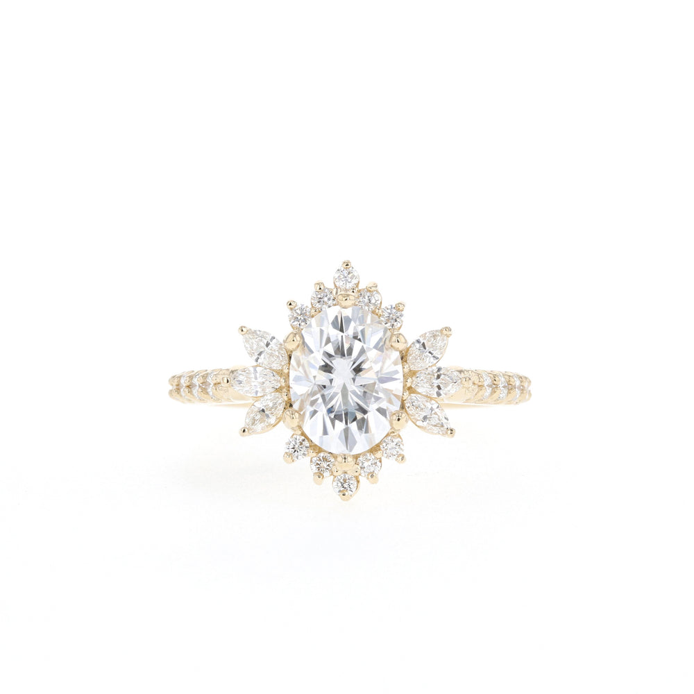 Luxury Moissanite Engagement Ring