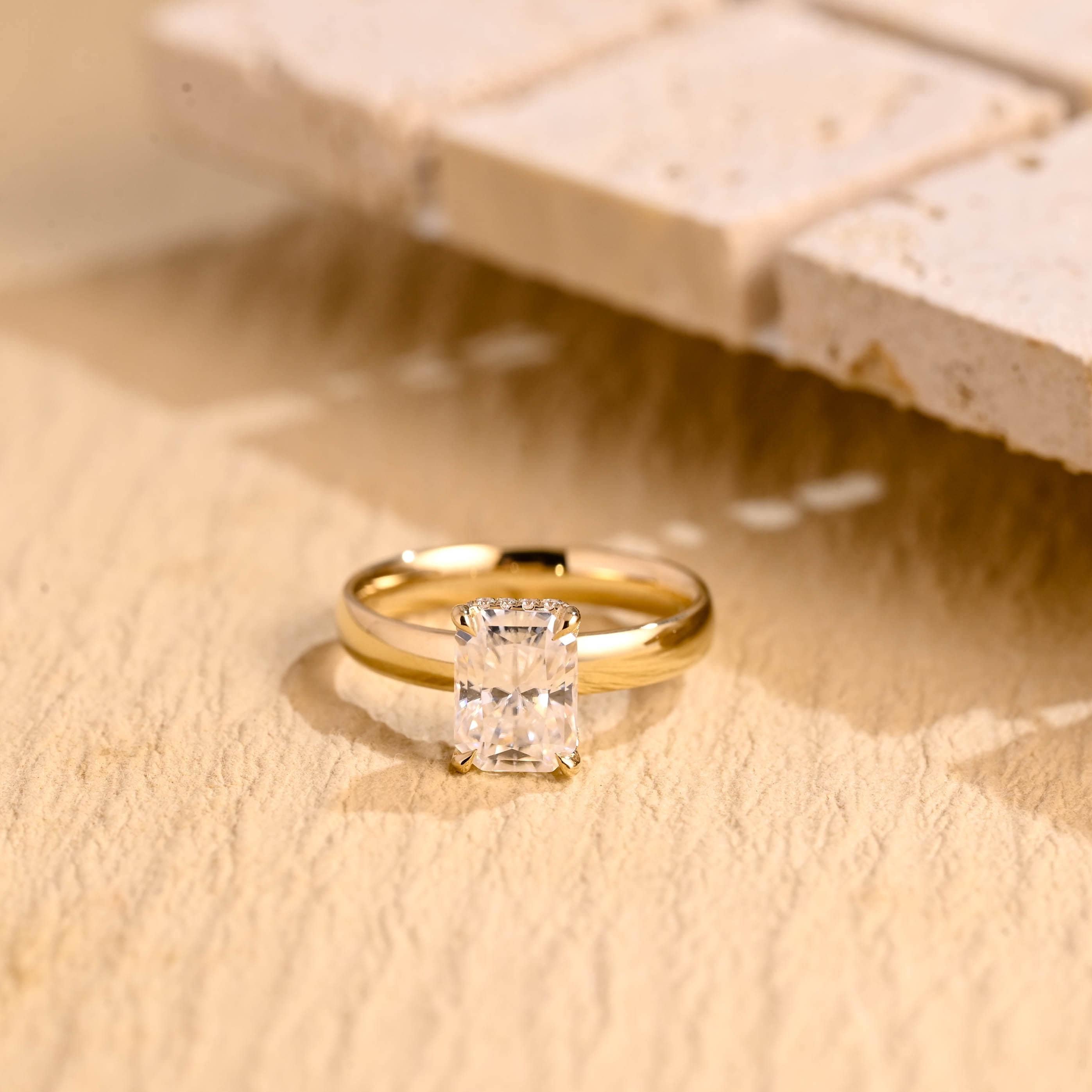 1 Carat Radiant Cut Moissanite Ring