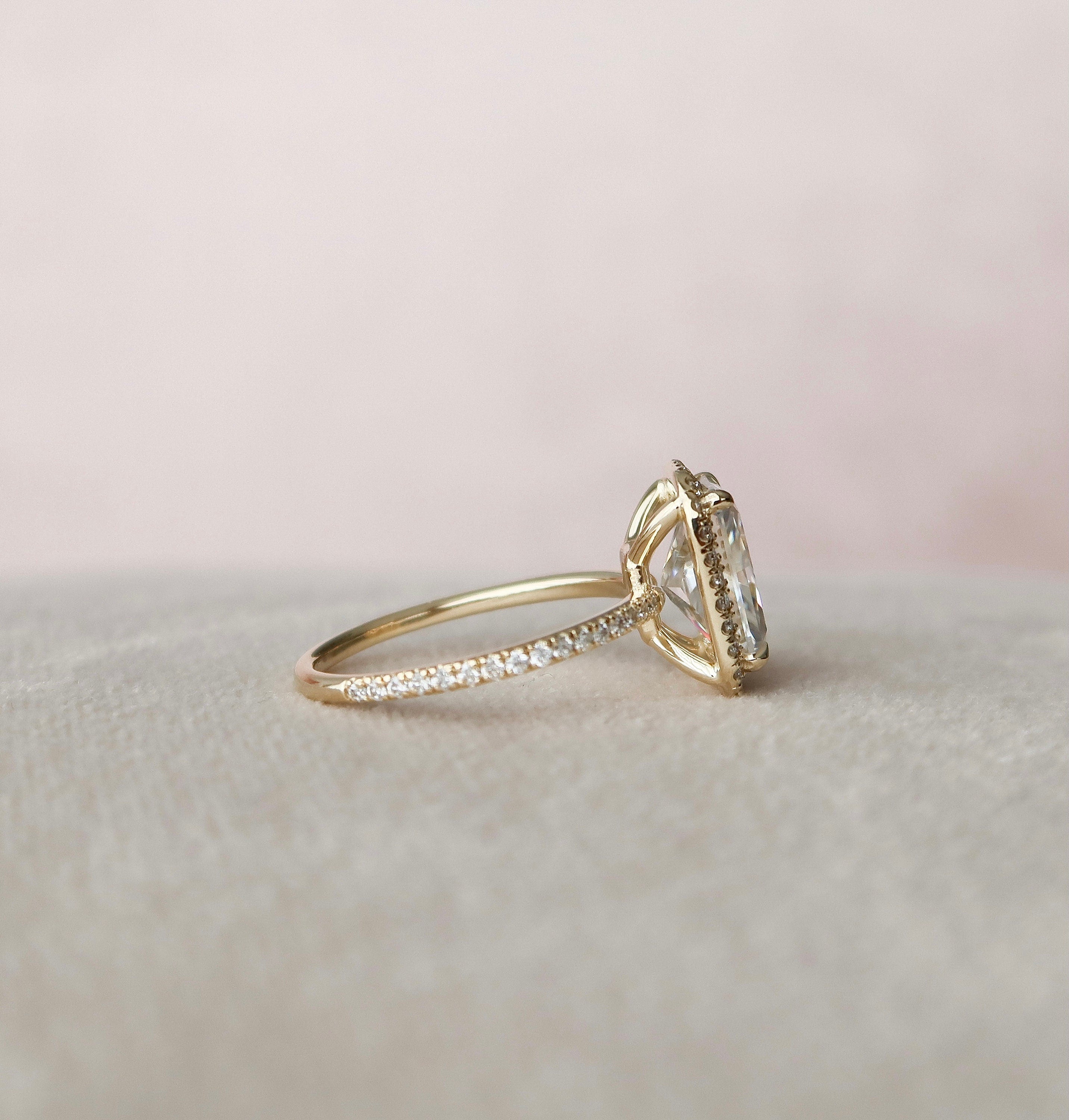 Radiant Shape Engagement Ring