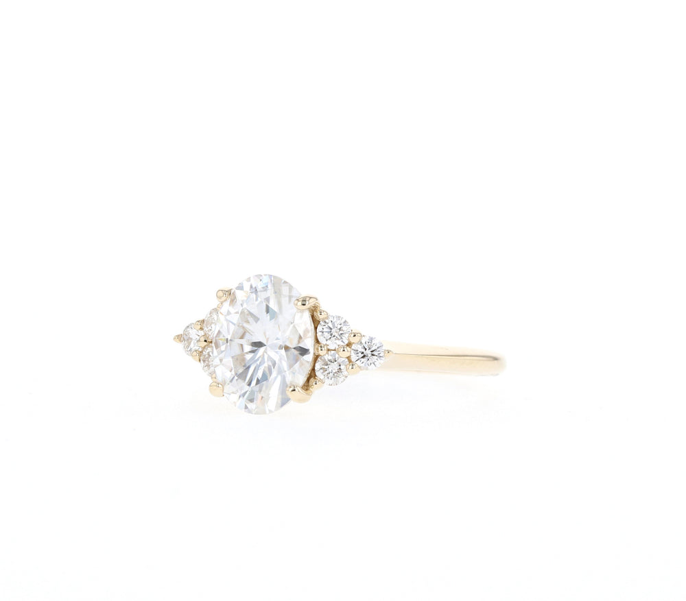 Oval Engagement Ring