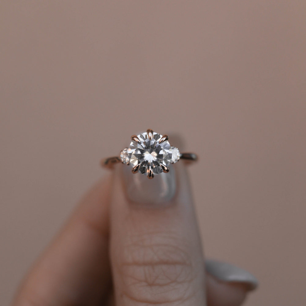 2.1CT  Round Three Stone Moissanite Diamond Engagement Ring