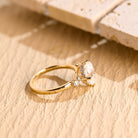 Oval Cut Engagement Ring
