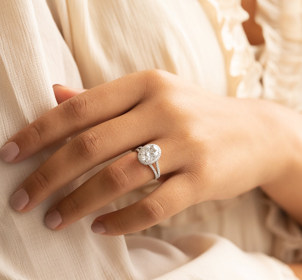 Oval Halo Engagement Ring