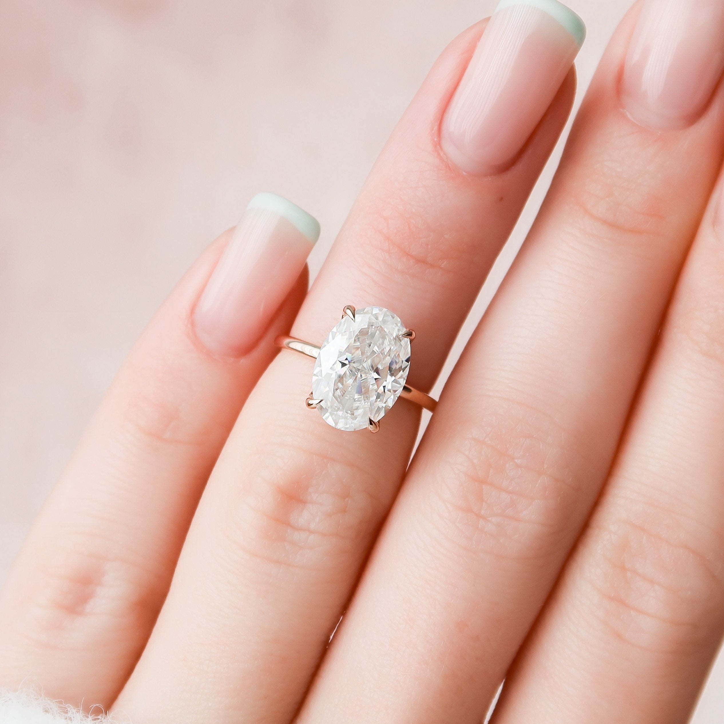 Oval Cut Moissanite Engagement Ring