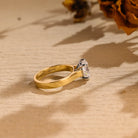 Luxury Oval Engagement Ring