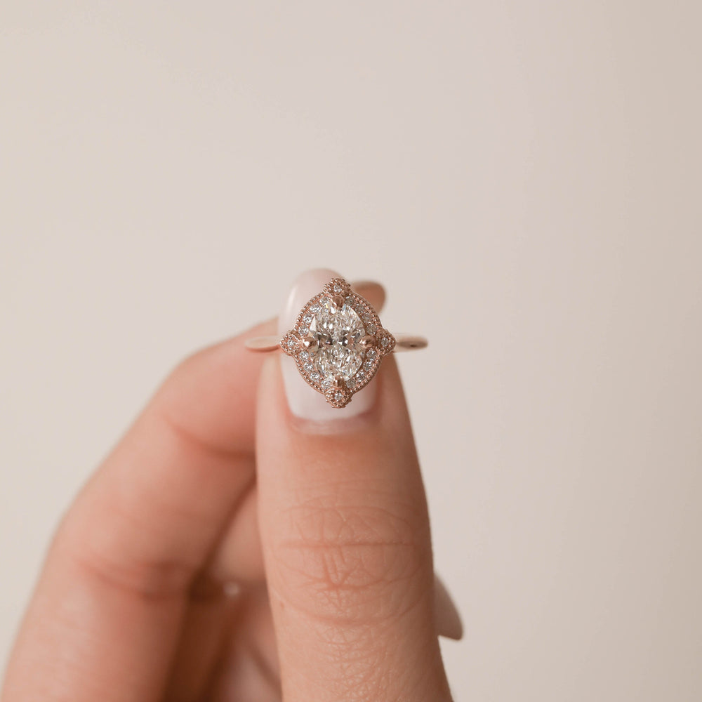 Oval Vintage Halo Moissanite Ring