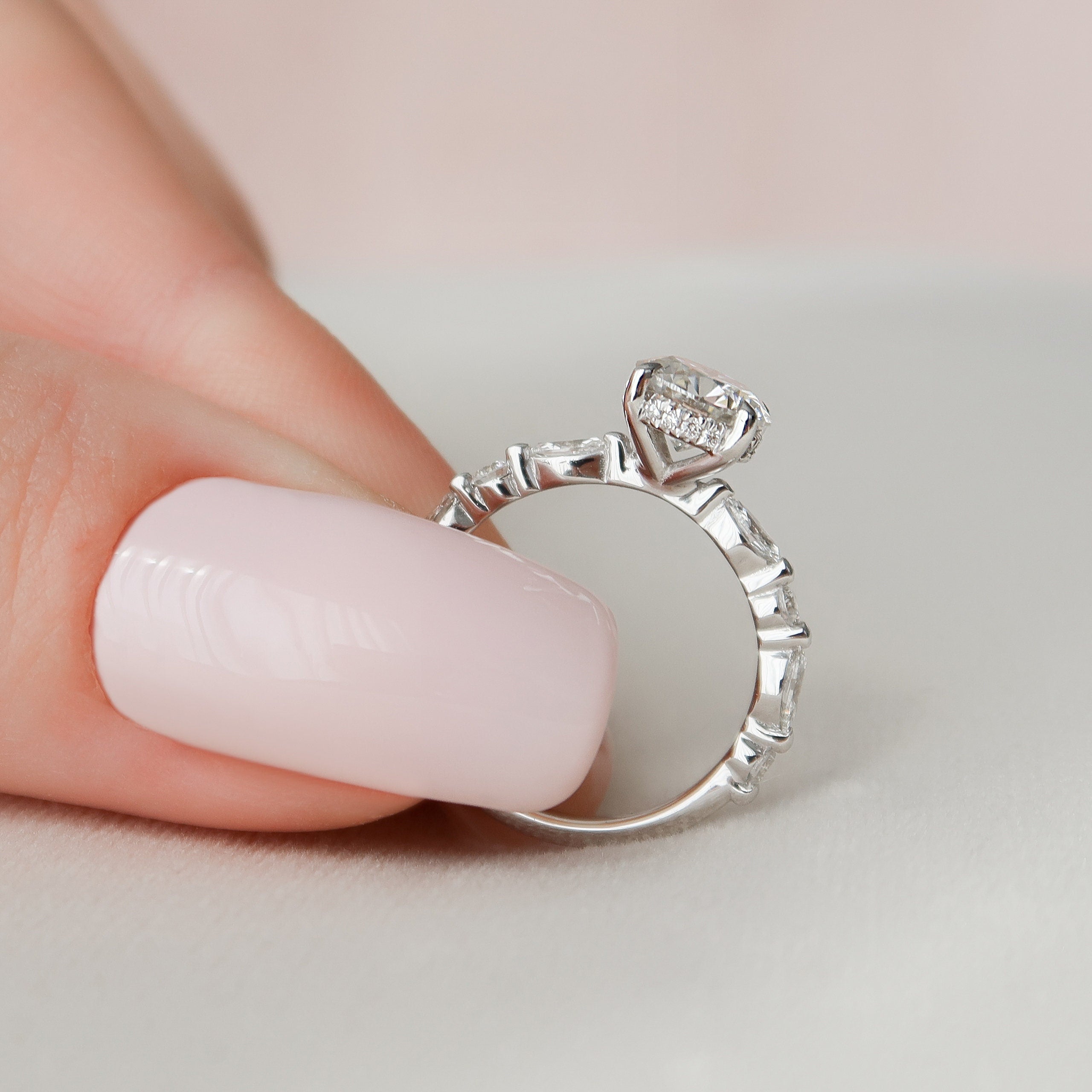 1CT Moissanite Engagement Ring