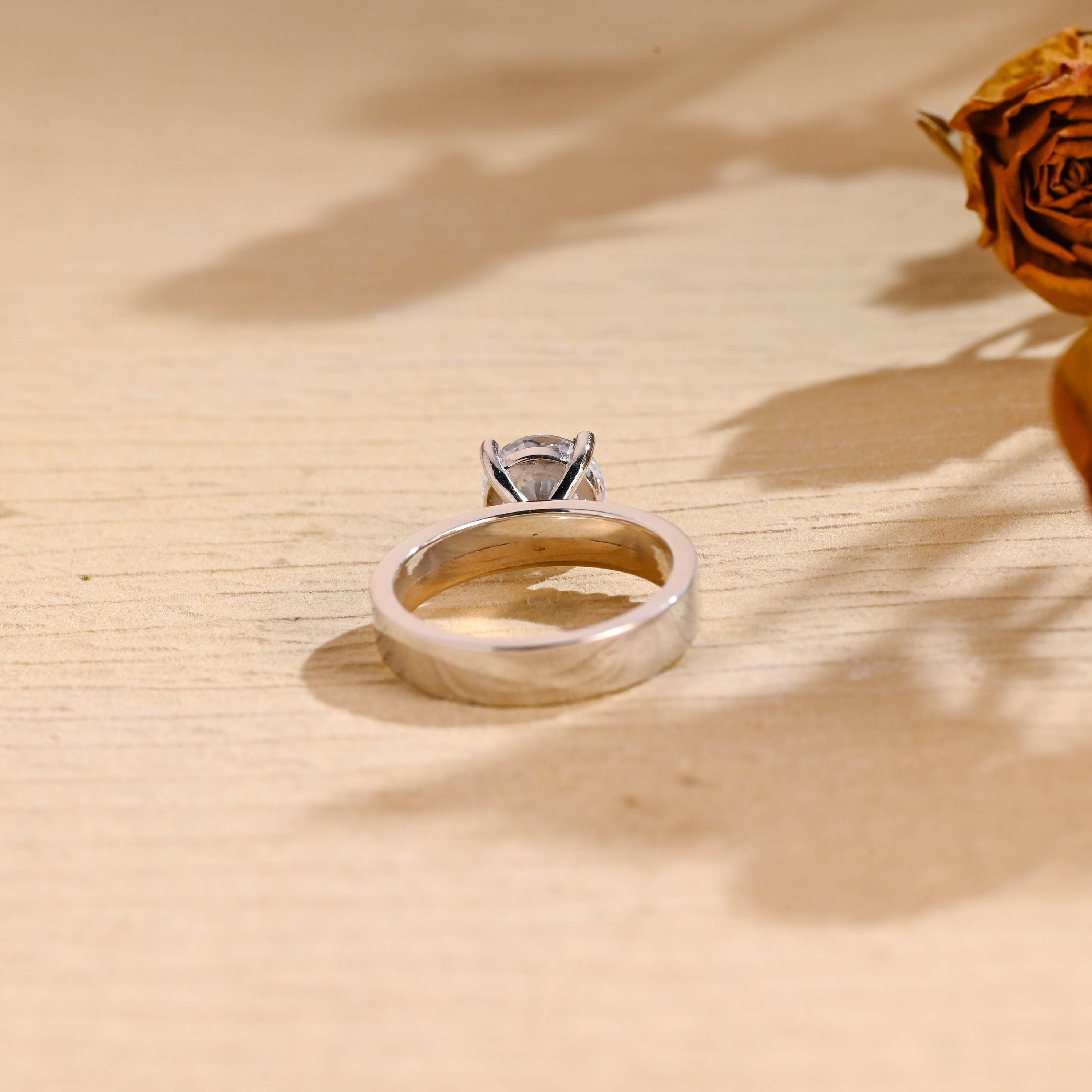 Best Round Brilliant Moissanite Ring