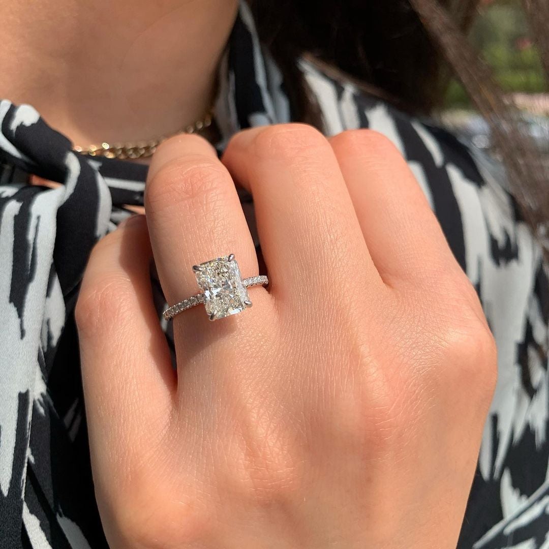 14K White Gold Moissanite Ring