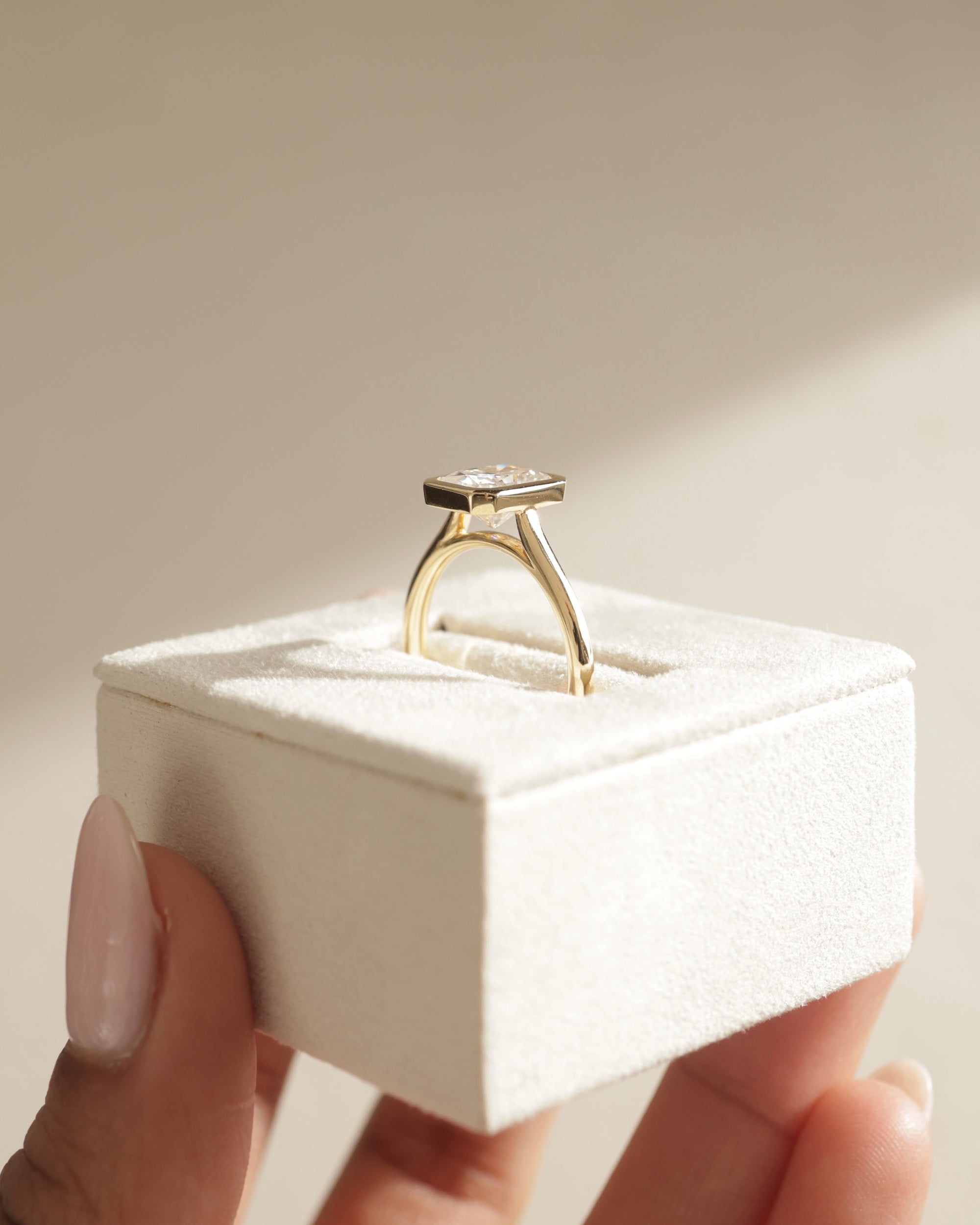 Solitaire Moissanite Engagement Ring