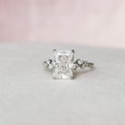 Luxury Moissanite Ring