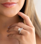 Round Cut Moissanite Engagement Ring
