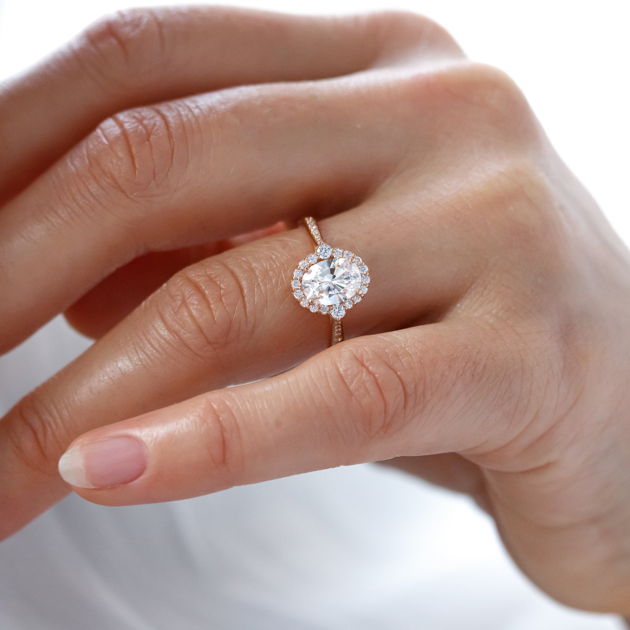 Oval Cut Moissanite Ring