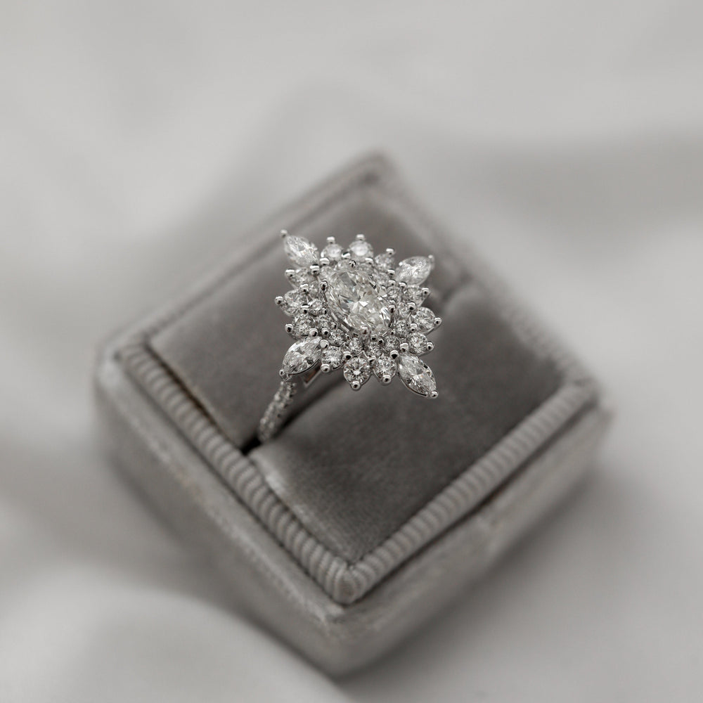 Classic Halo Cluster Ring