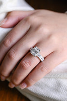 Luxury Emerald Engagement Ring