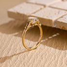Luxury Oval Engagement Ring