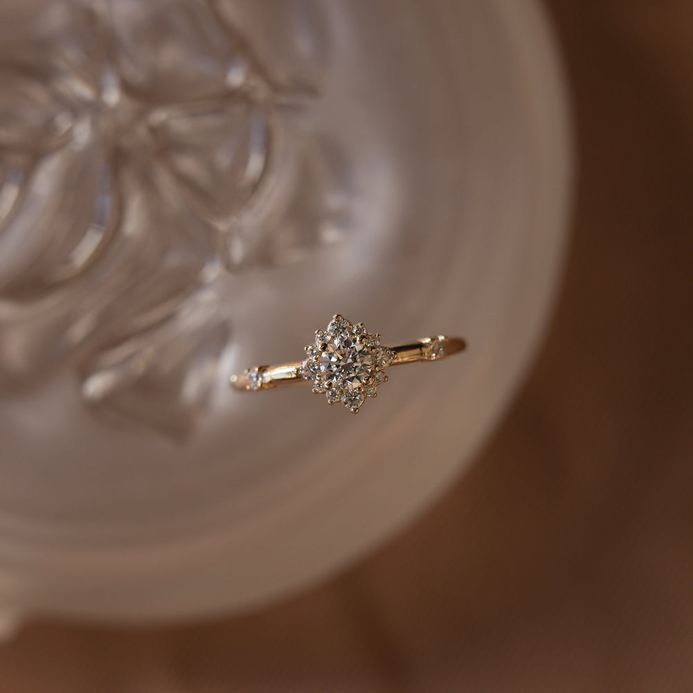 Round Center Stone Ring