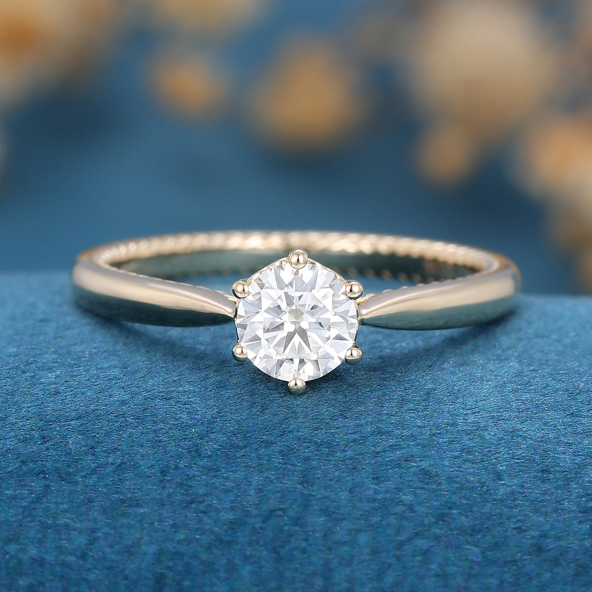 0-41-ct-round-shaped-moissanite-solitaire-engagement-ring-1