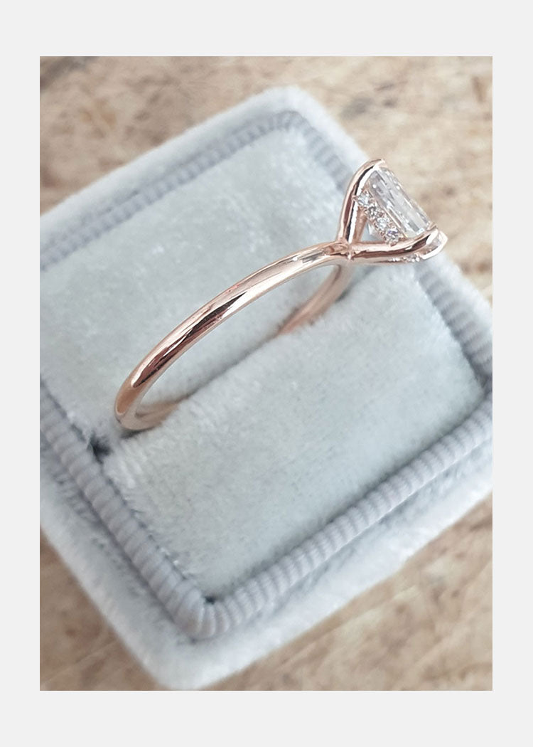 red moissanite ring