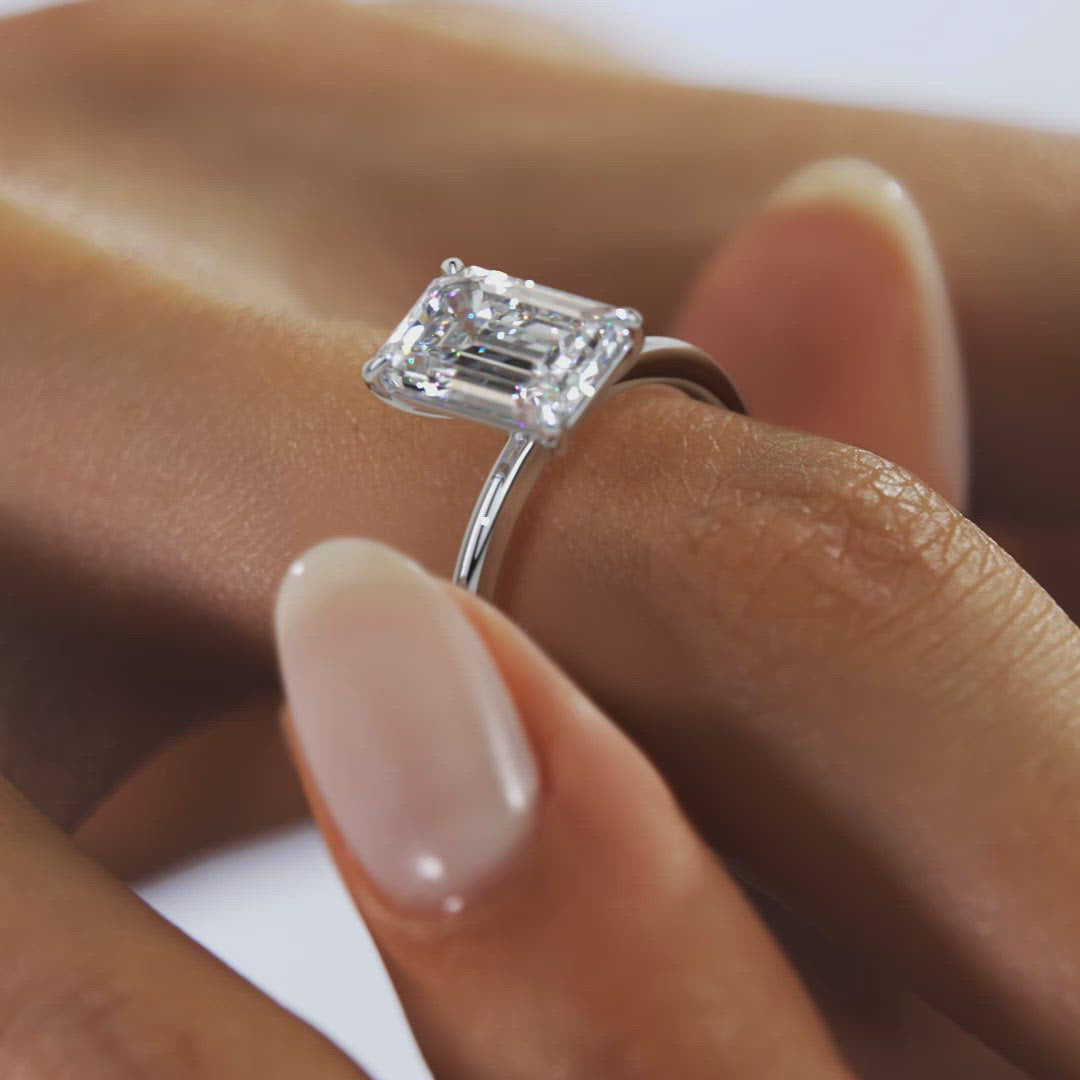 Moissanite wedding jewelry for groomsman's outfit