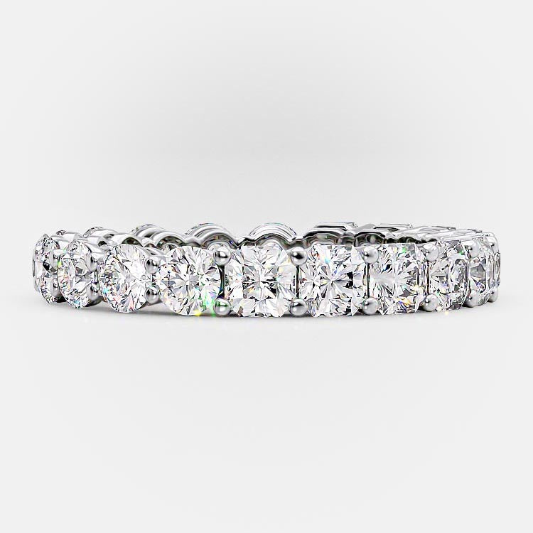 asscher-and-round-cut-alternative-style-wedding-band