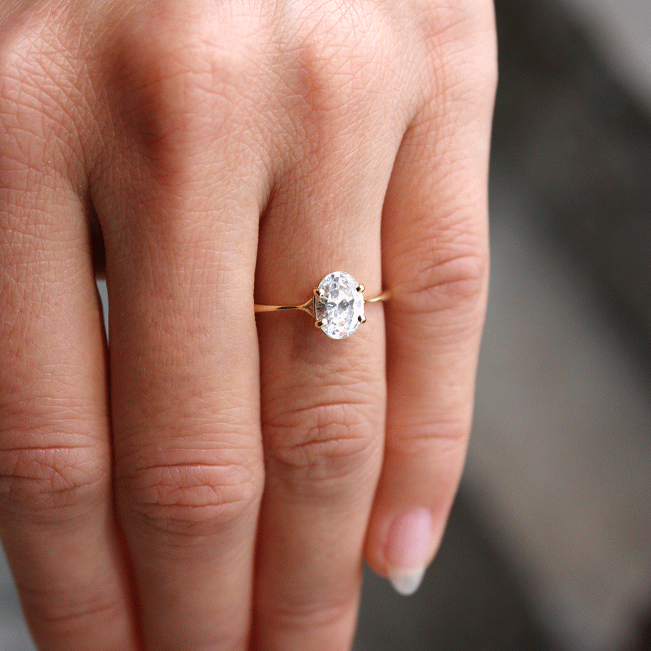 1.33CT Oval Split Shank Moissanite Diamond Solitaire Engagement Ring