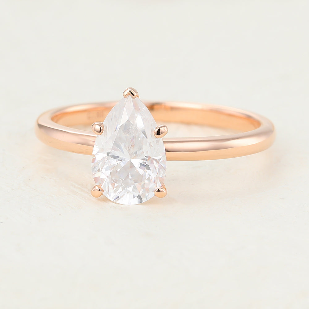 1-5-ct-pear-shaped-moissanite-solitaire-engagement-ring-3