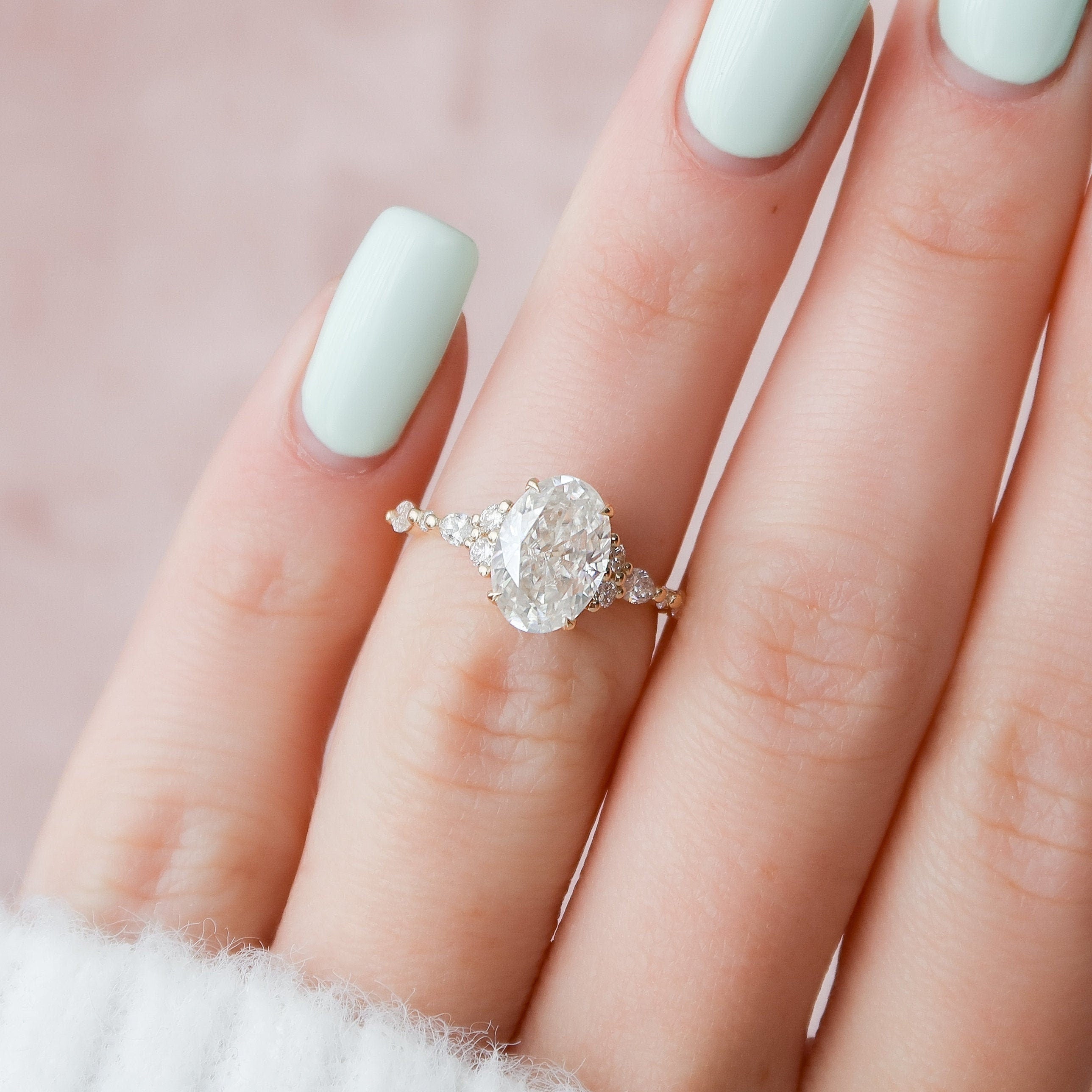 2.0CT Oval Cluster Moissanite Diamond Engagement Ring For Women