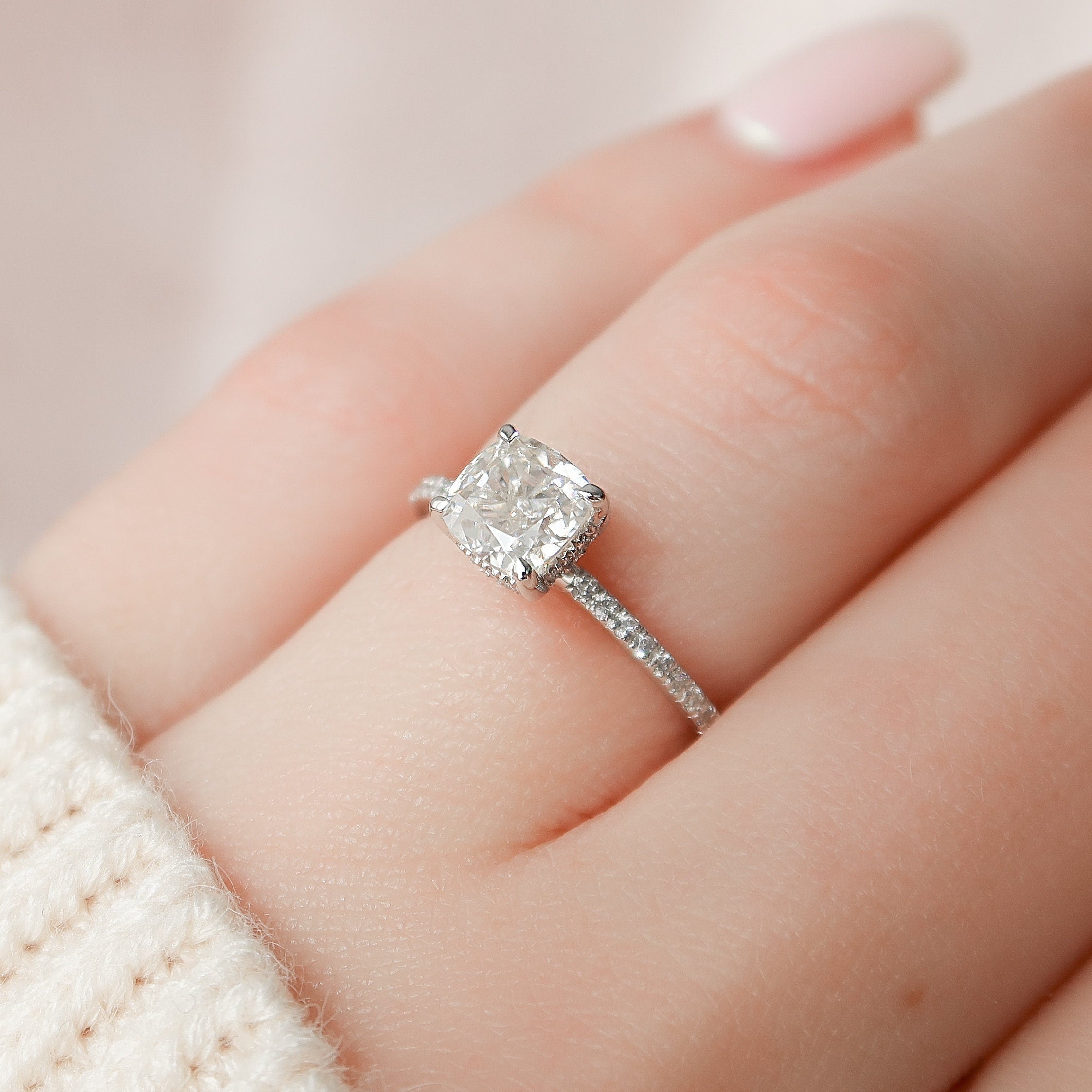 1.0CT Cushion Cut Moissanite Halo Engagement Ring