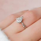 1.0CT Pear Twig Moissanite Diamond Engagement Ring For Women 