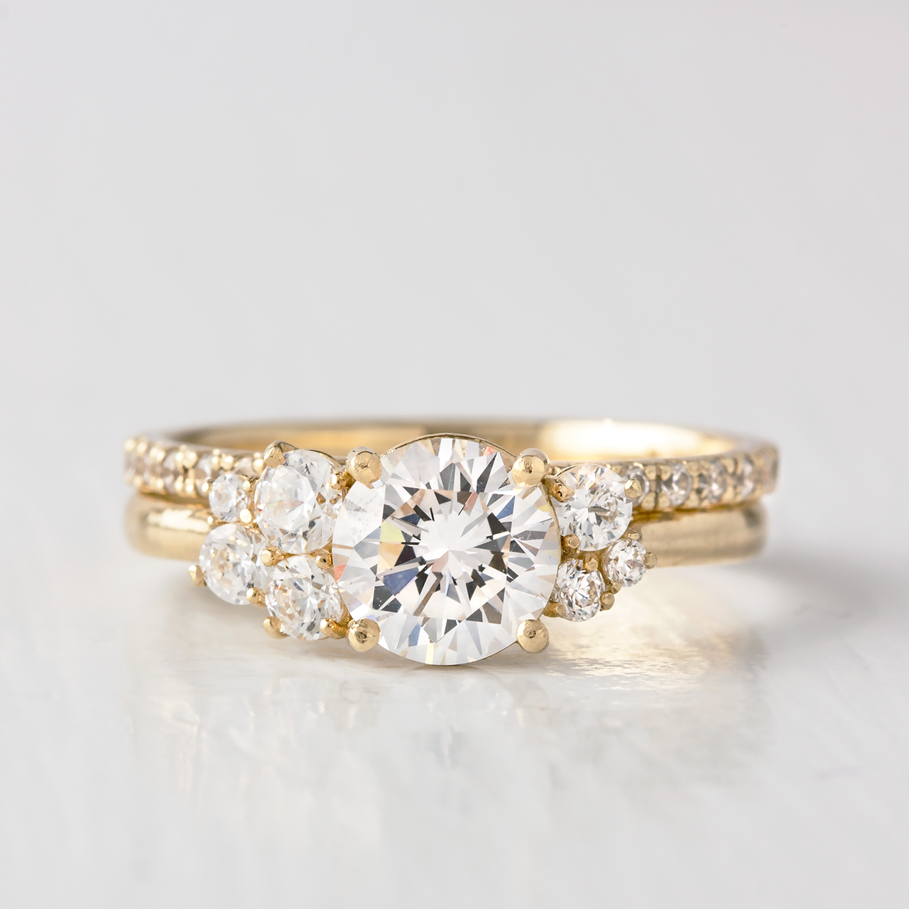 1.0CT Round Cluster Moissanite Diamond Solitaire Engagement Ring In Solid Gold